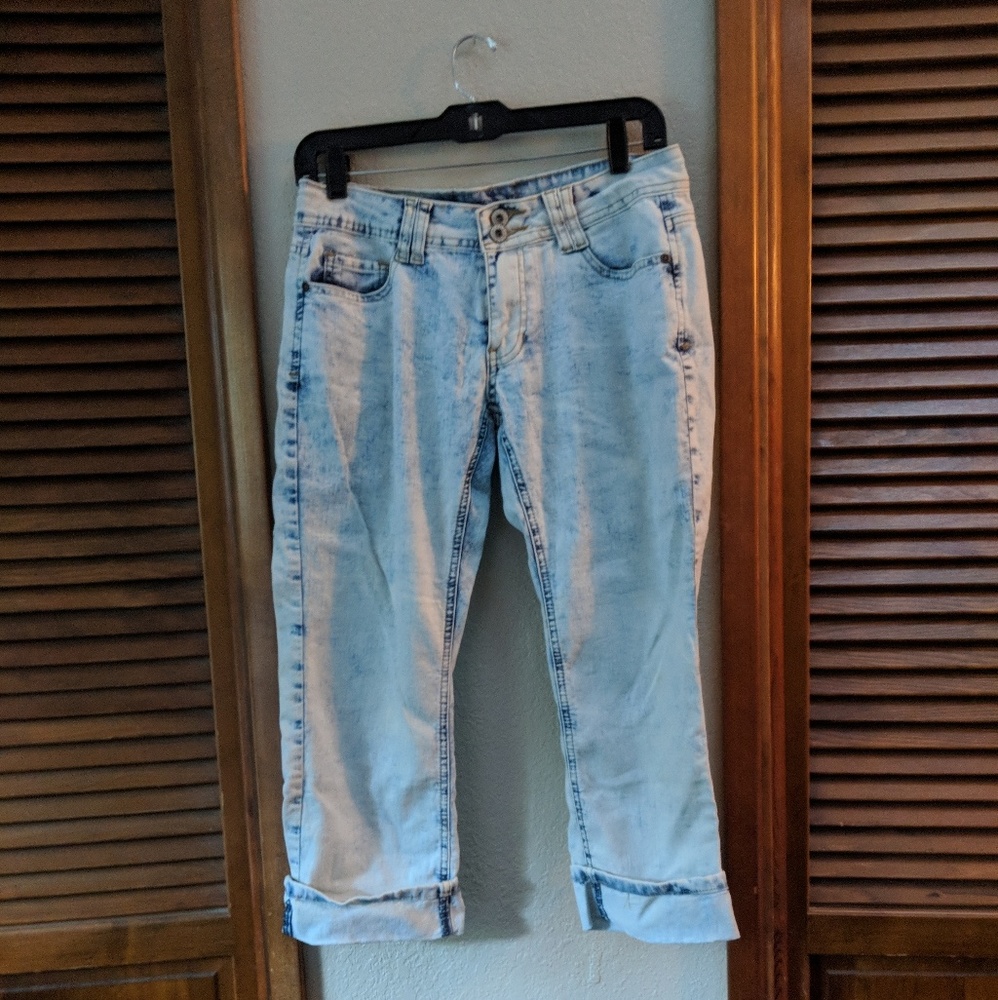 Capri Jeans